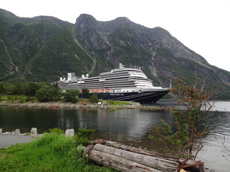 Nordlandreise 8. und 9. Tag – Regen in Eidfjord