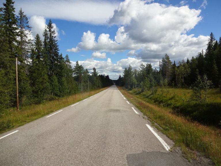 Nordlandreise 14. Tag – über die grüne Grenze an den Kanal