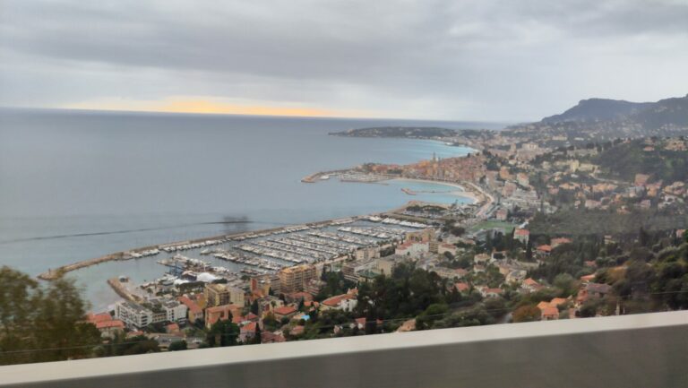 Perpignan und Imperia